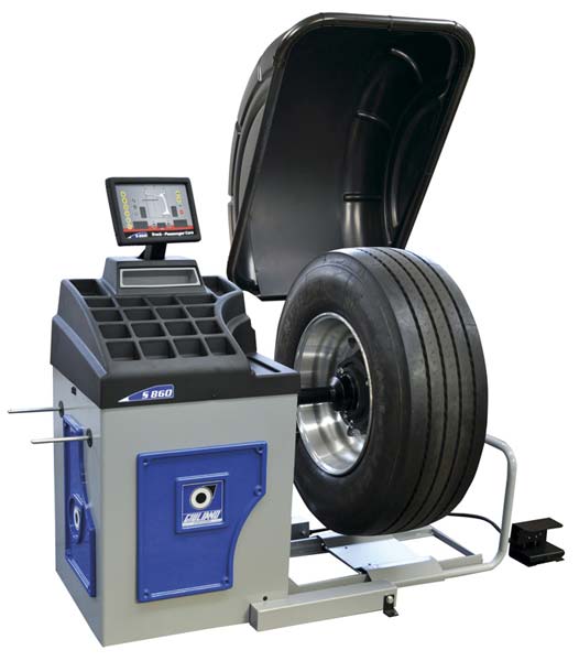Балансировочный стенд для колес весом до 250 кг. Giuliano S-860